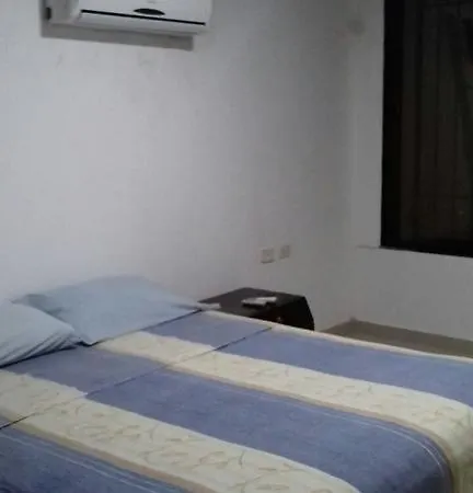 Amoblada Por Dias Habitación en casa particular Cartagena